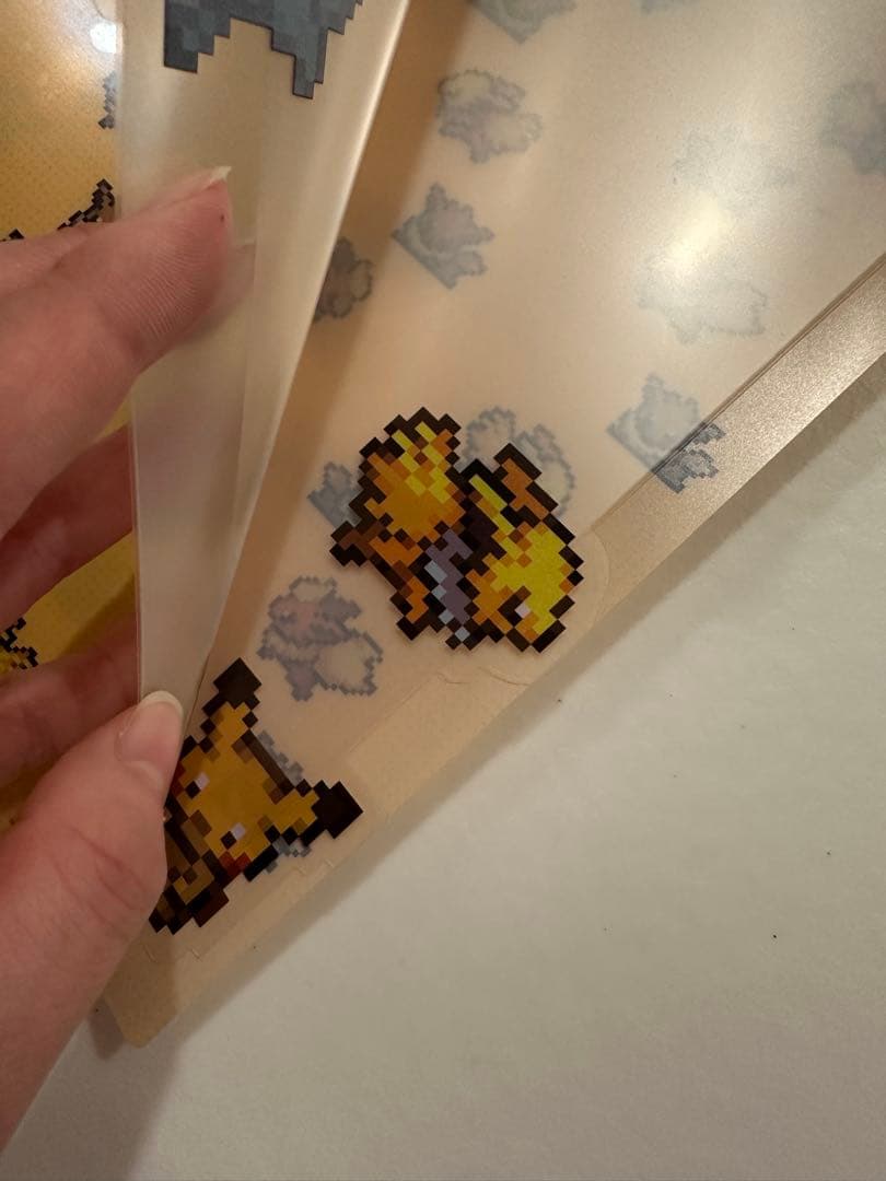 ポケモン　ブイズ　ドット絵　5PクリアファイルA4（ピカチュウとブイズ）