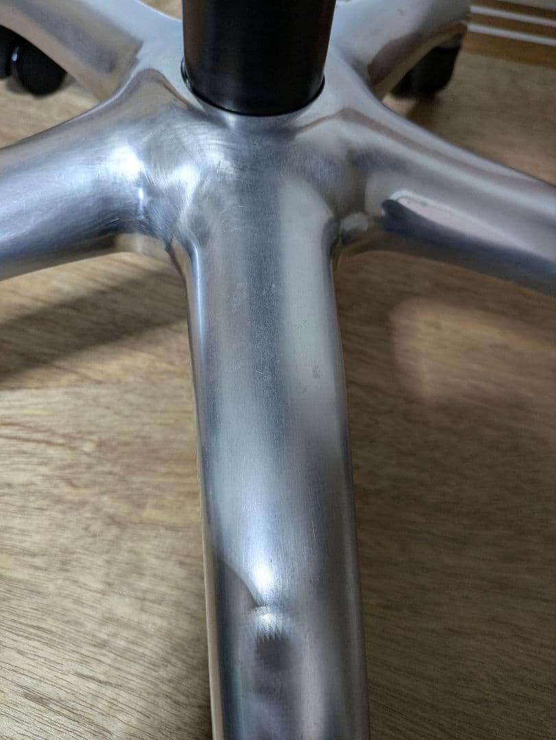 アーユルチェアー　キャスタータイプ　プレミアムモデル01（体圧分散マット付き）