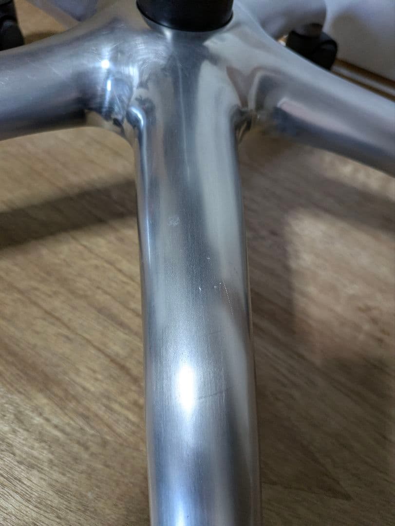 アーユルチェアー　キャスタータイプ　プレミアムモデル01（体圧分散マット付き）