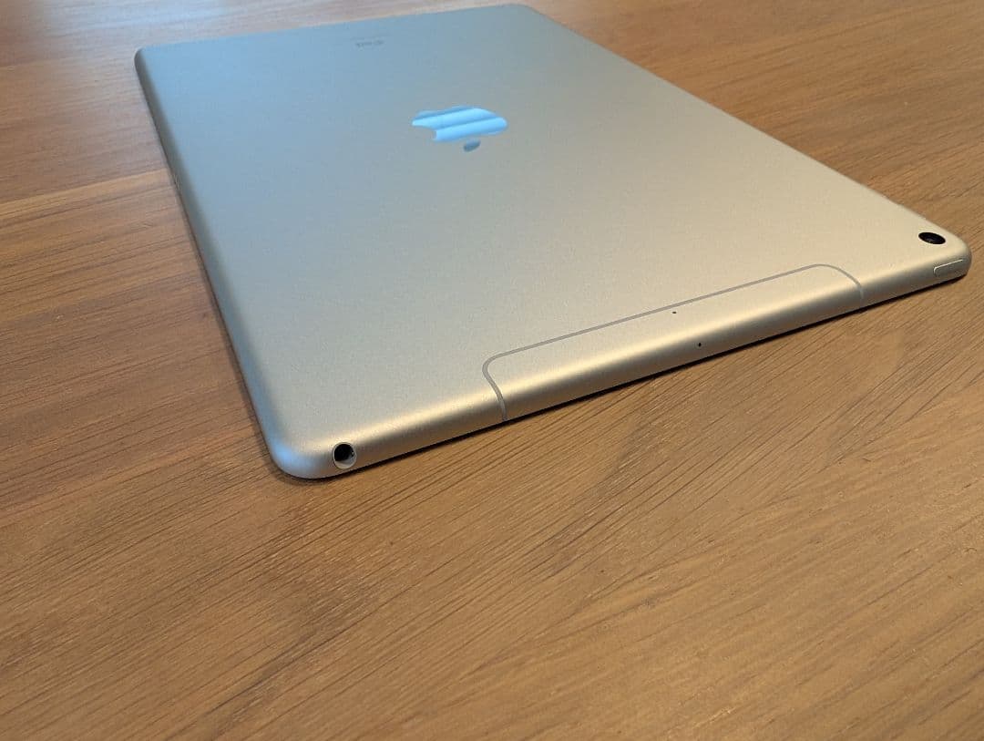 Apple iPad Air 第3世代 Wi-Fi＆cellularモデル