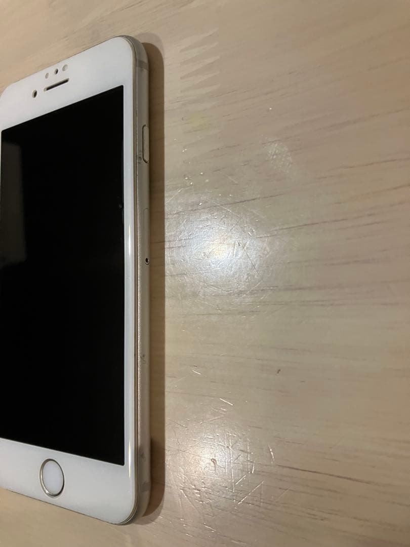 iPhone6S シルバー 本体 64GB 最大容量83%