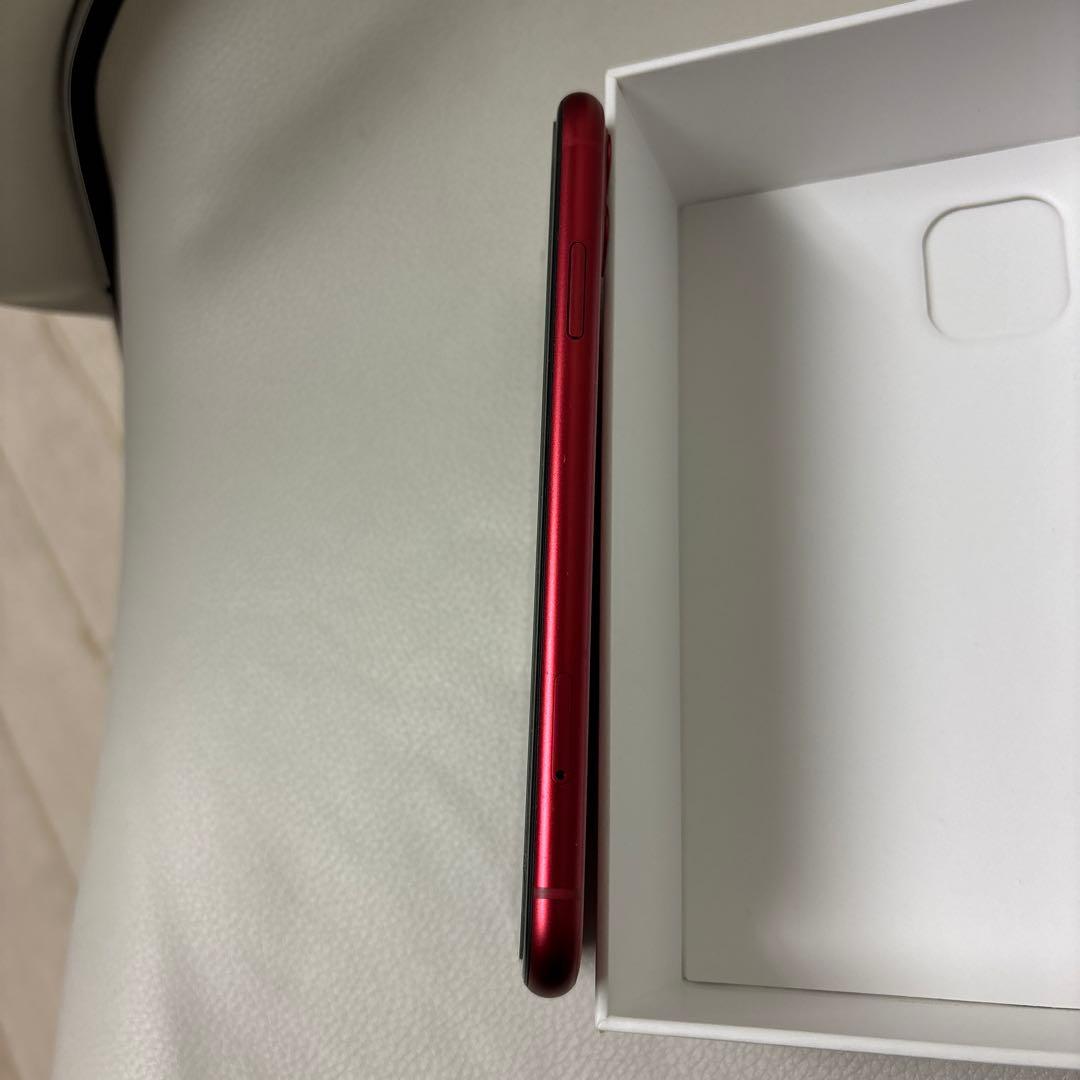 スマートフォン本体 iPhone 11 (PRODUCT)RED 64 GB au