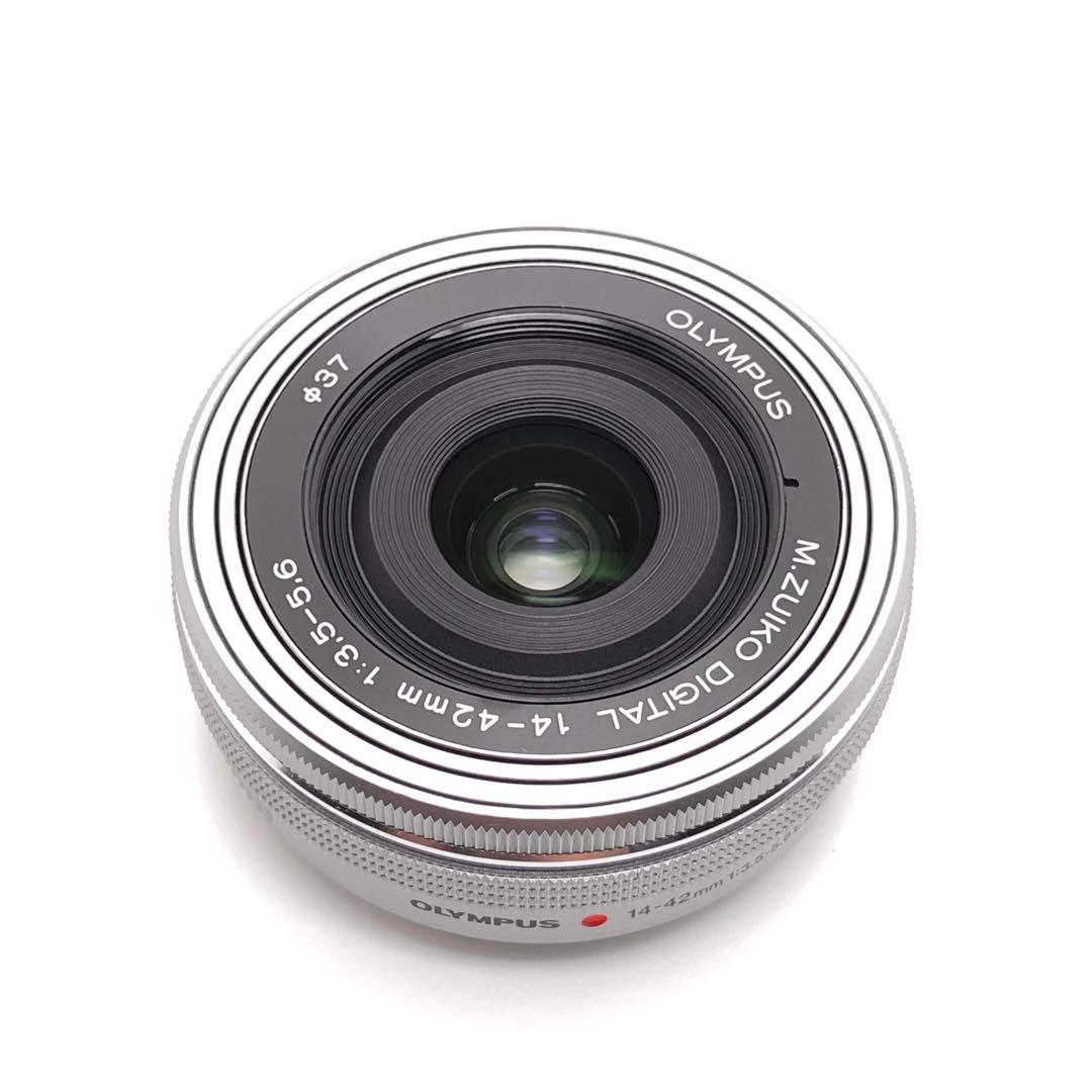 M.ZUIKO DIGITAL 14-42mm f3.5-5.6 EZ 銀