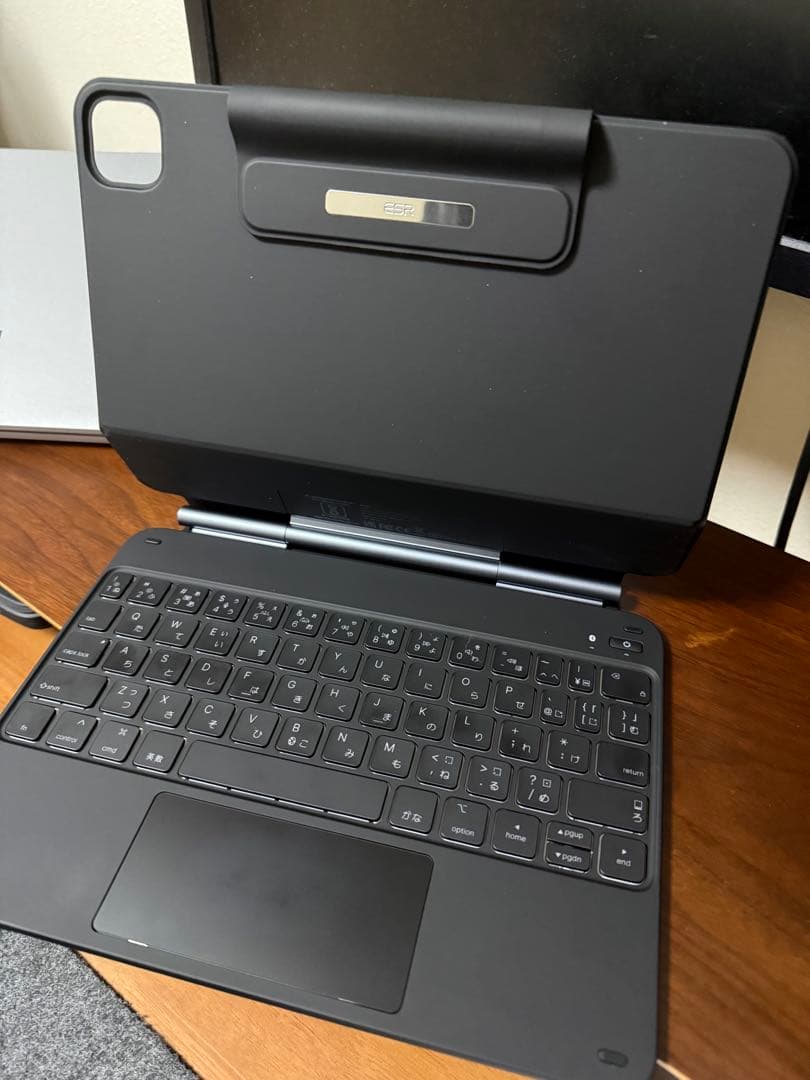 ESR REBOUND SERIES マグネティックキーボードケース