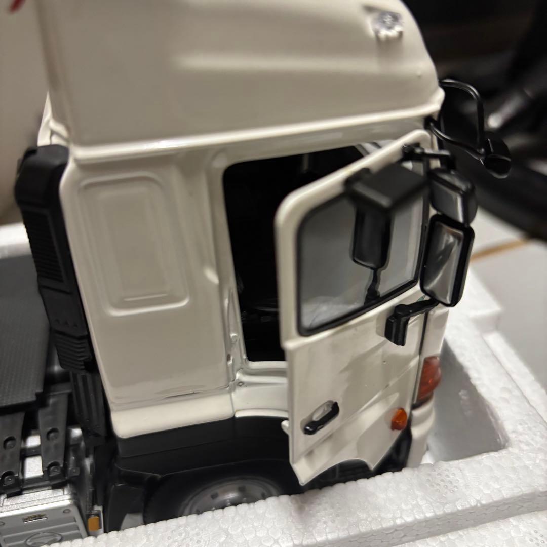 1/24 日野プロフィア トレーラーヘッド デコトラベース 精密完成品 希少