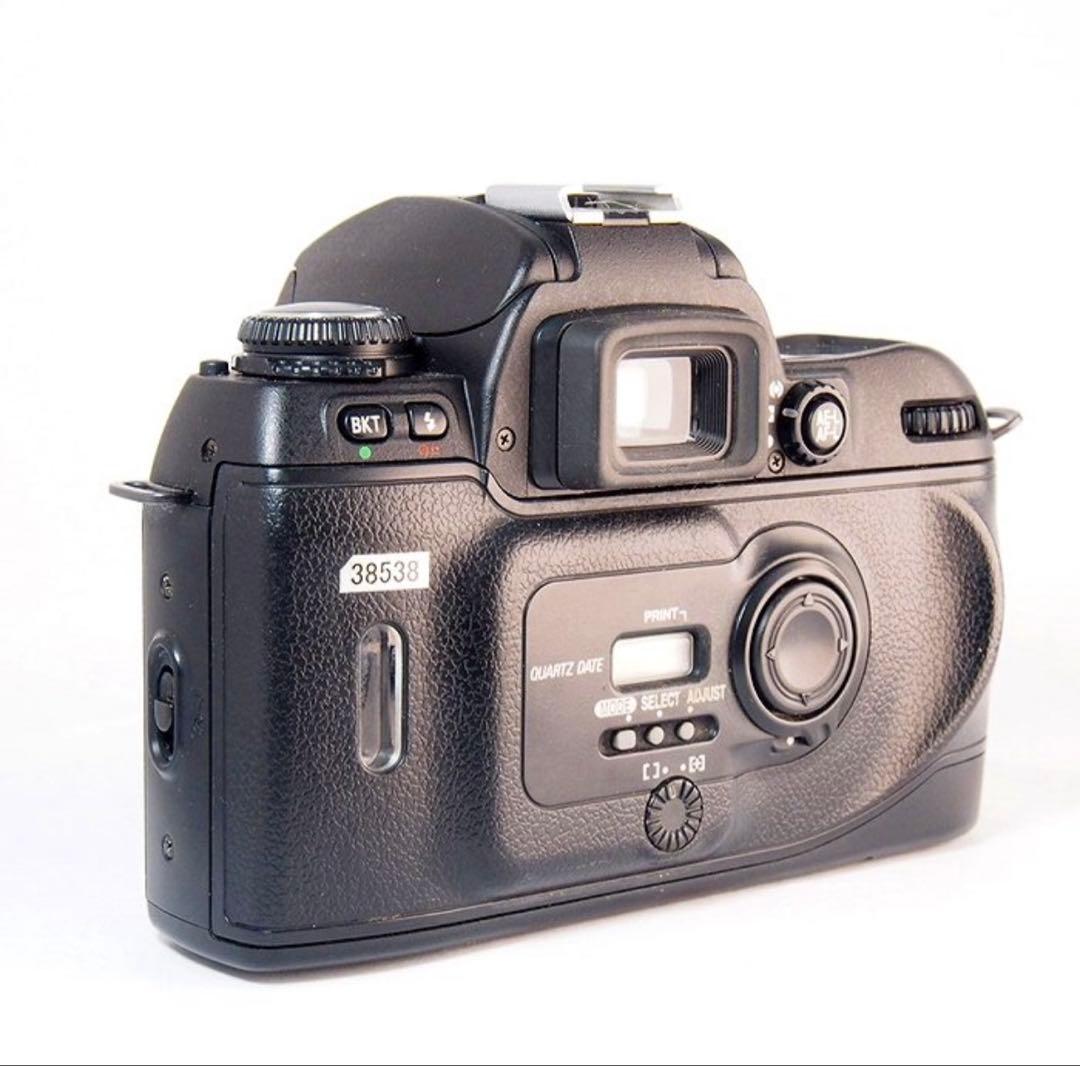 Nikon F80 フィルム一眼レフカメラ