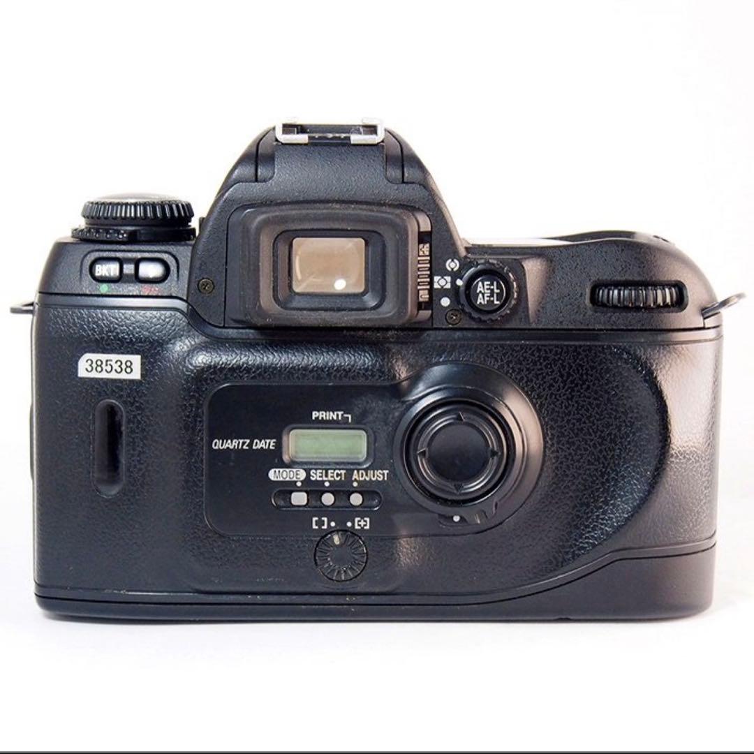 Nikon F80 フィルム一眼レフカメラ