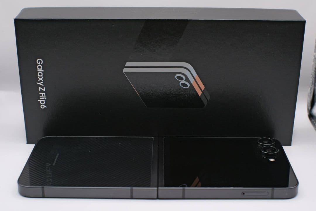 【美品】Galaxy zflip6 オンライン限定クラフテッドブラック