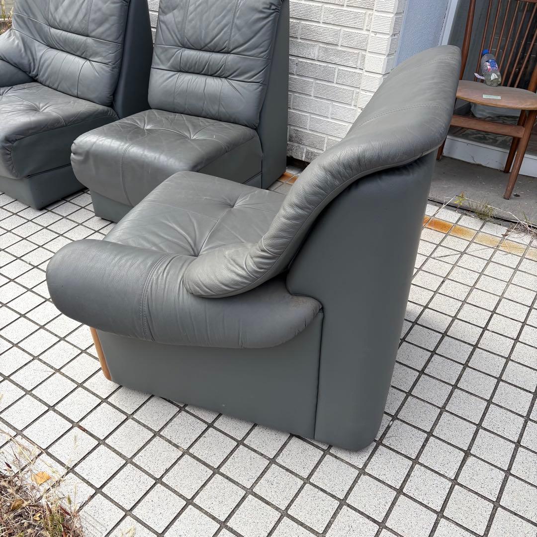 北欧レトロ レザーソファー 三人掛けソファー ラグジュアリー ビンテージ グレー