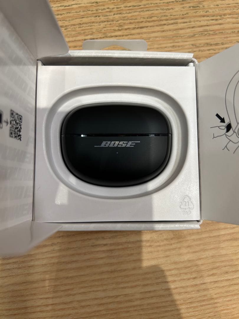 BOSE｜ボーズ フルワイヤレスイヤホン　ブラック