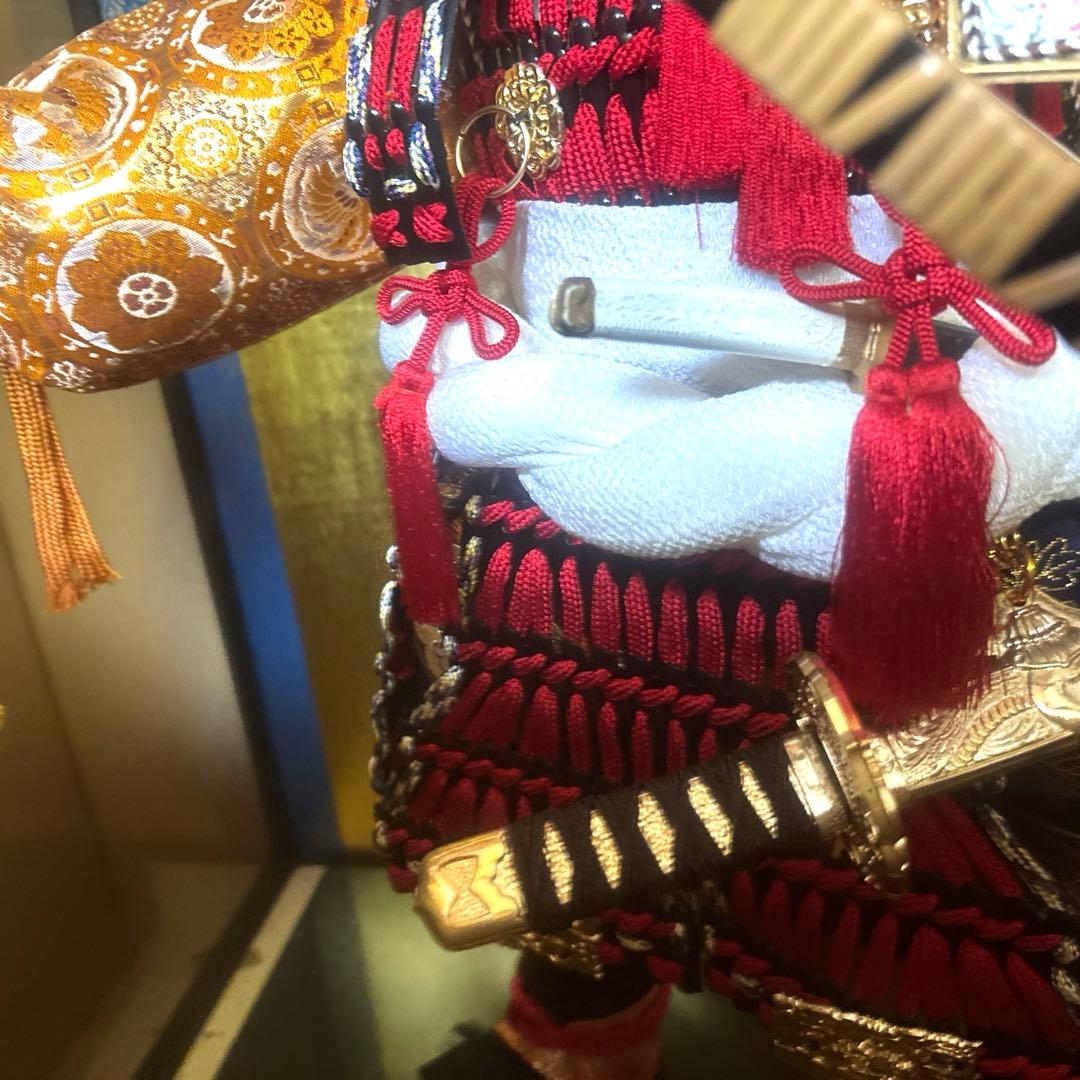 五月人形 武士の鎧 ガラスケース付き 45㎝23㎝29㎝