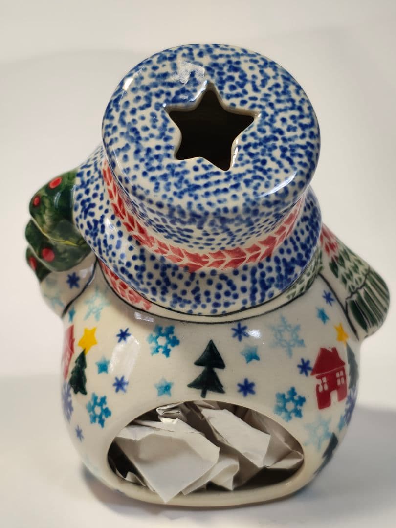 ポーリッシュポタリー　「モミの木を持った雪人形」UNIKAT　VENA社