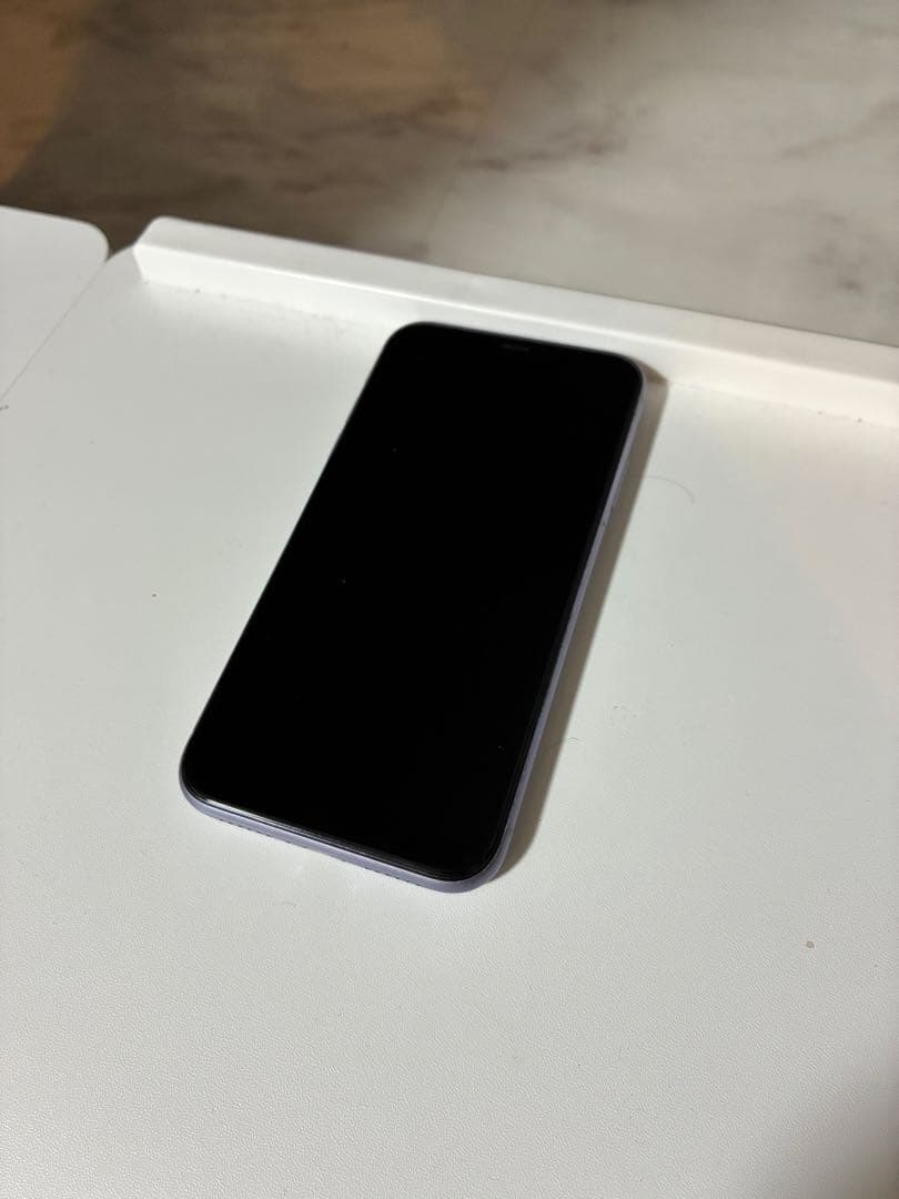 iPhone11 本体　傷や汚れなし