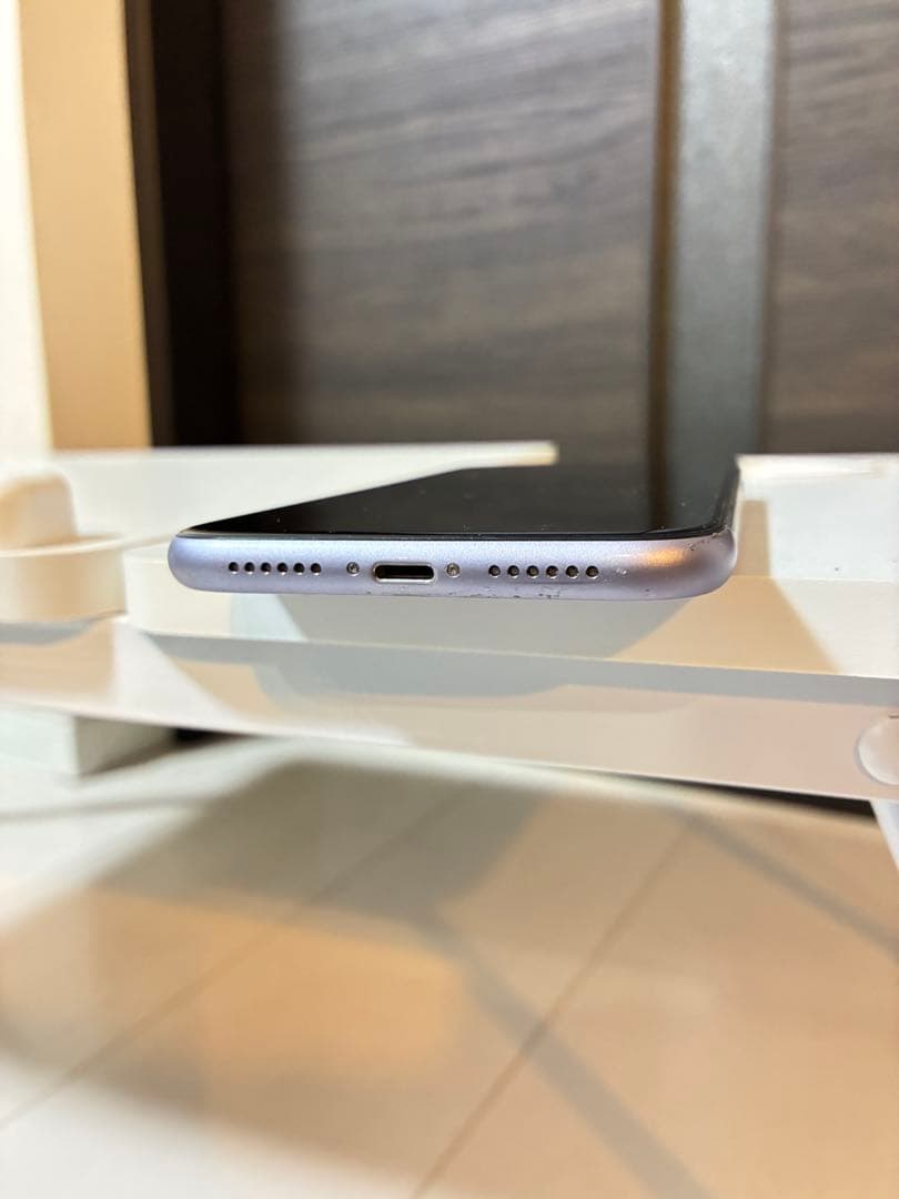 iPhone11 本体　傷や汚れなし