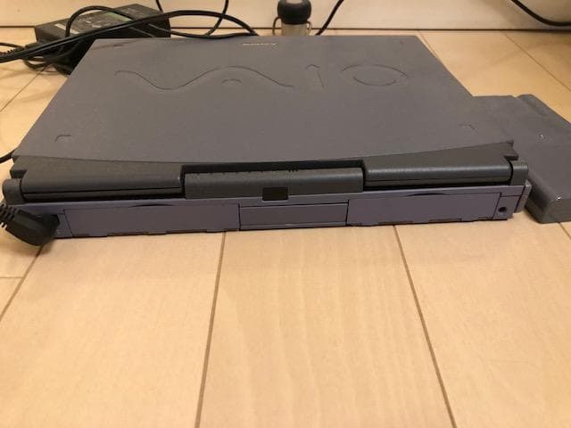 レトロSONY VAIO（ソニーバイオ） PCG-861/BP