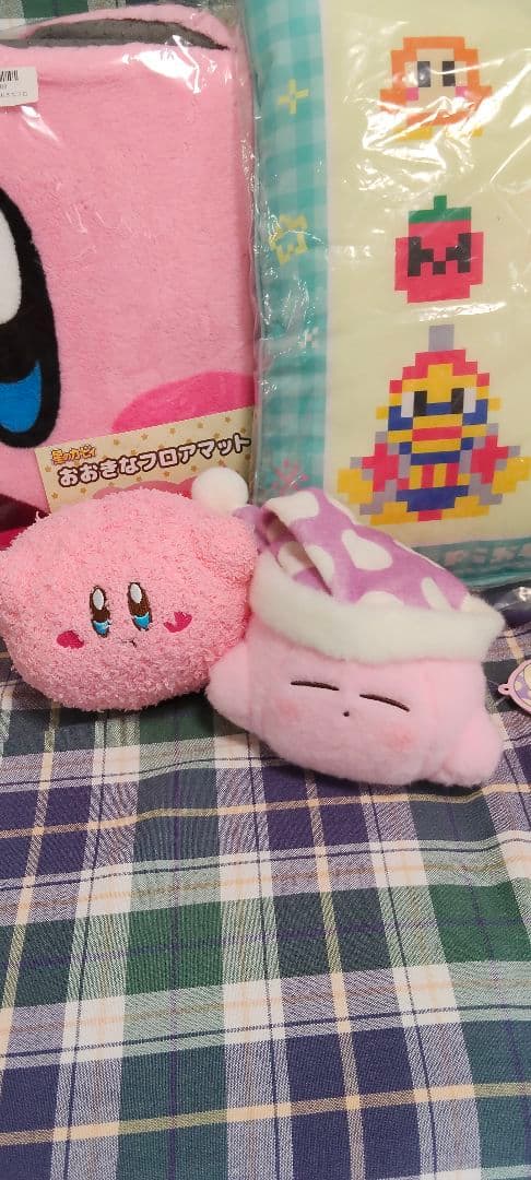 【大特価！】星のカービィ　クッション/ぬいぐるみ/フロアマット