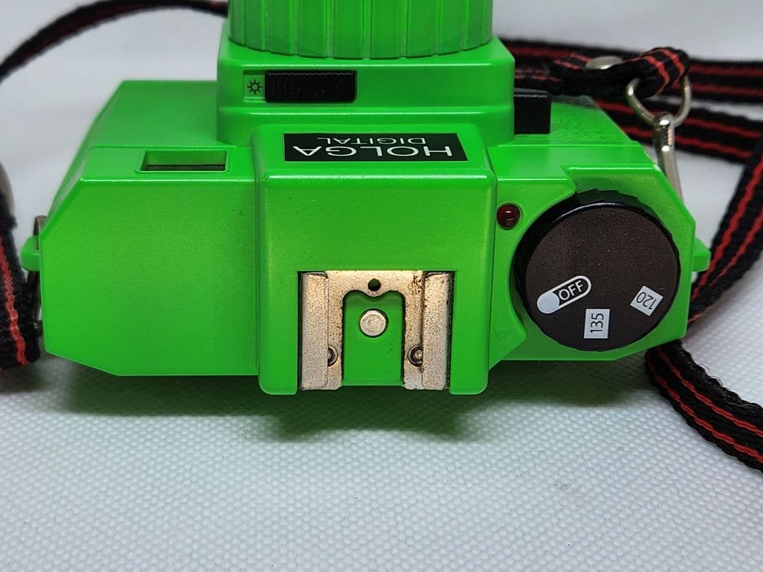 限定カラー HOLGA DIGITAL ネオングリーン トイカメラ