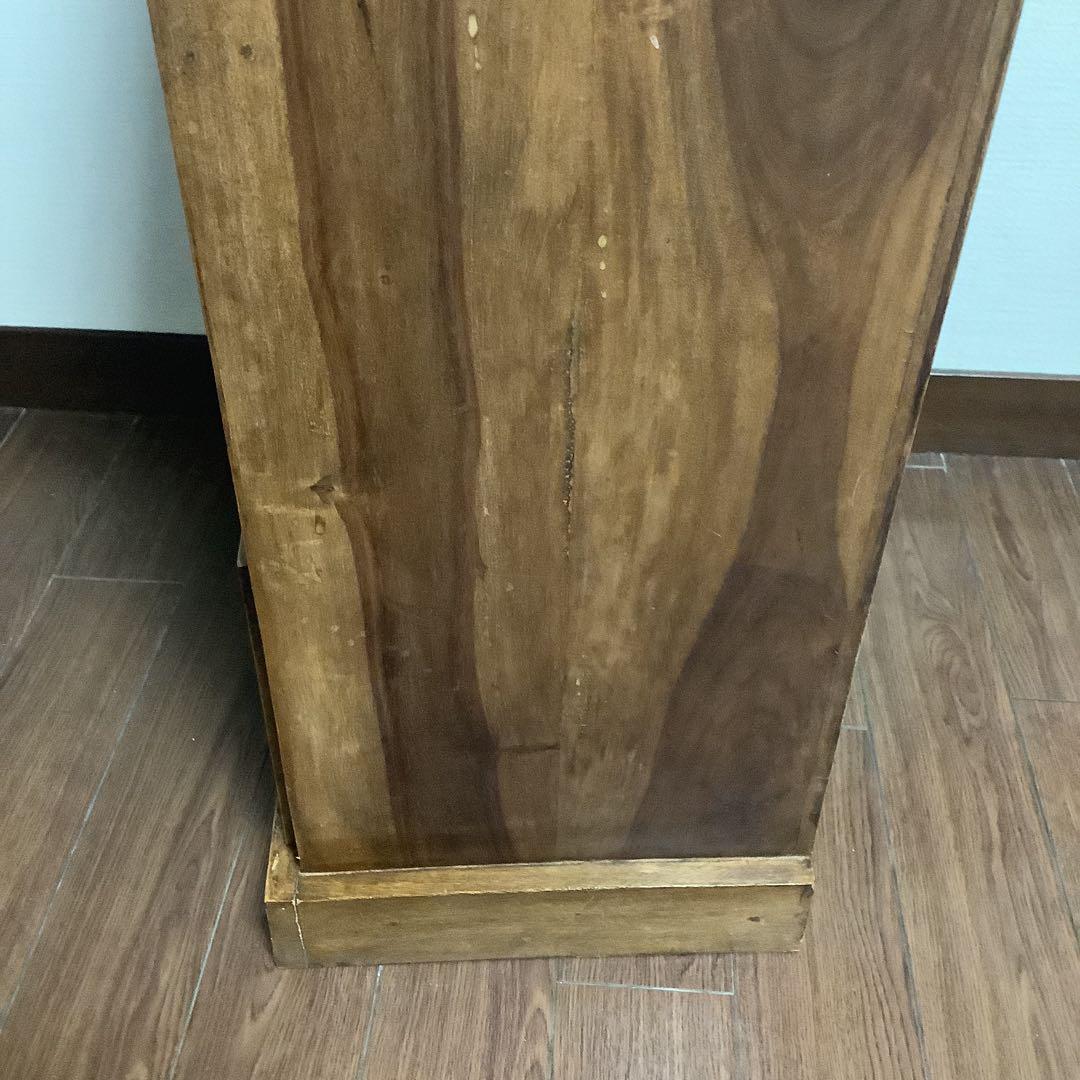 アンティーク風 木製ブラウンチェスト 3段 ガラス扉付き