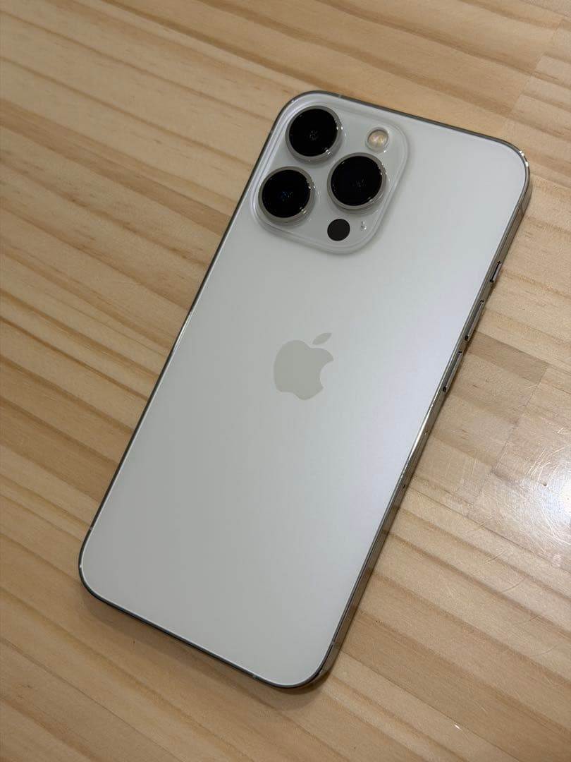 新品Apple iPhone 13 Pro シルバー 本体