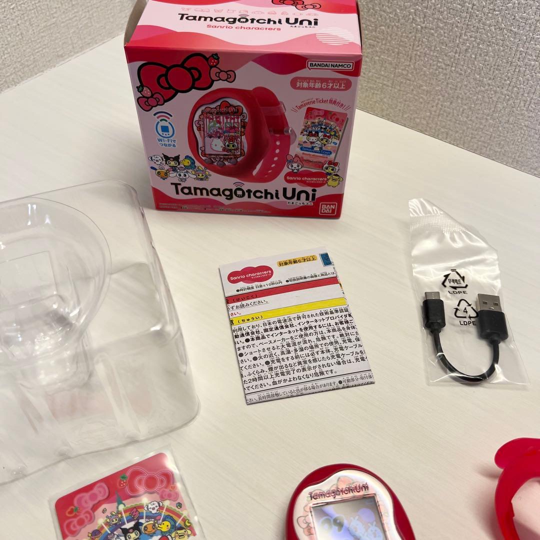 たまごっち ユニ サンリオ キャラクターズ Sanrio
