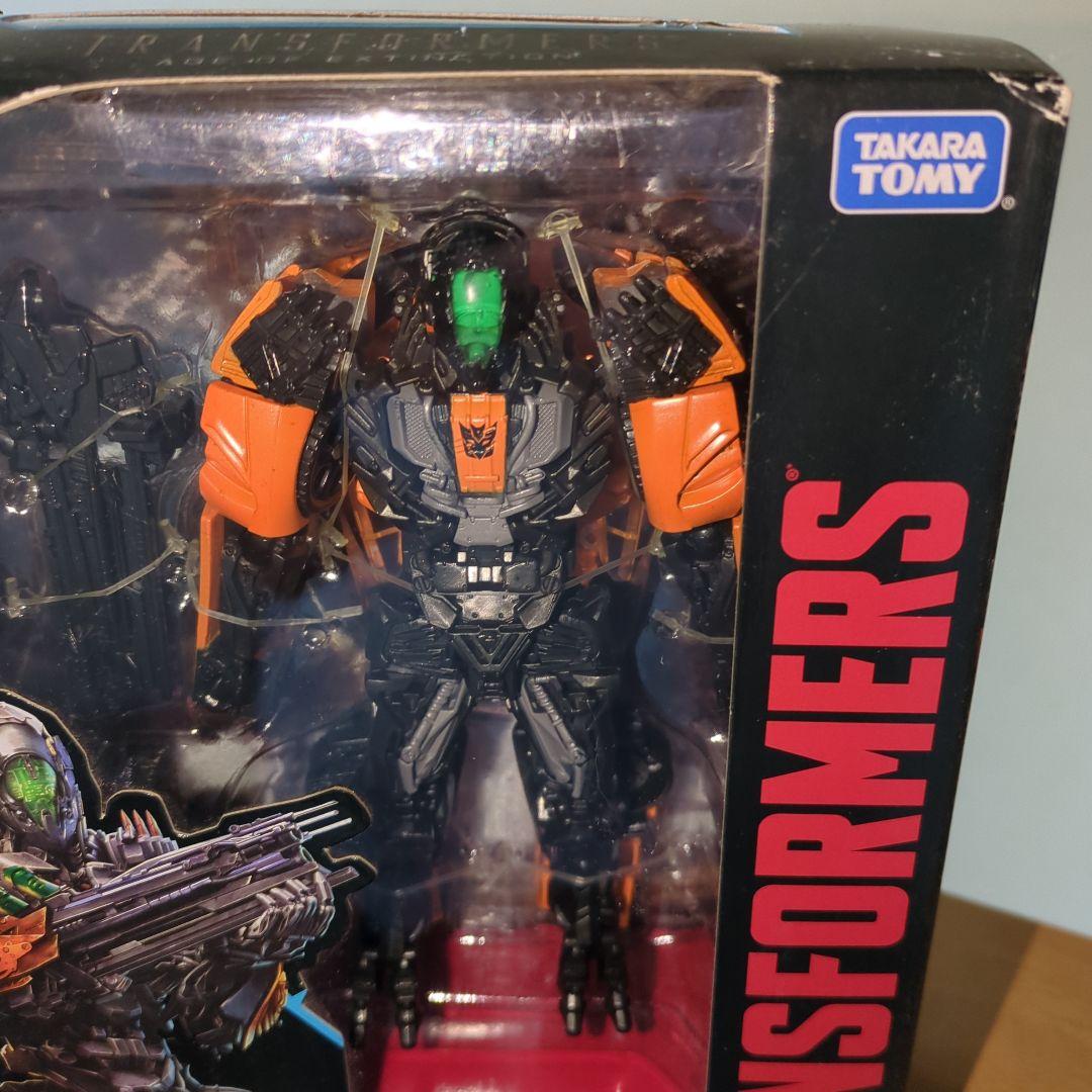 トランスフォーマー　スタジオシリーズ SS-13 シャドウレイダー