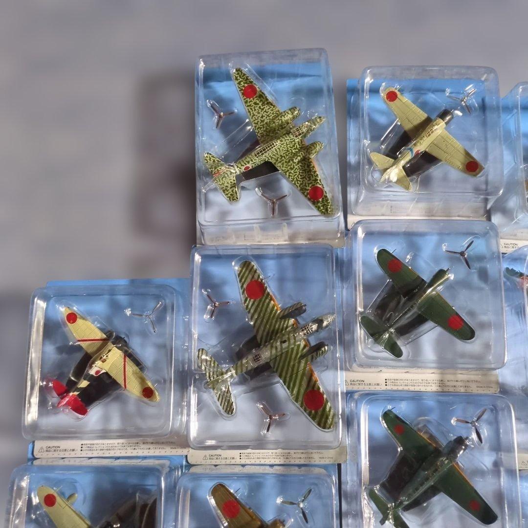 日本陸海軍機大百科　第２４号〜３５号、３８号〜４７号 新品未開封模型２２個セット