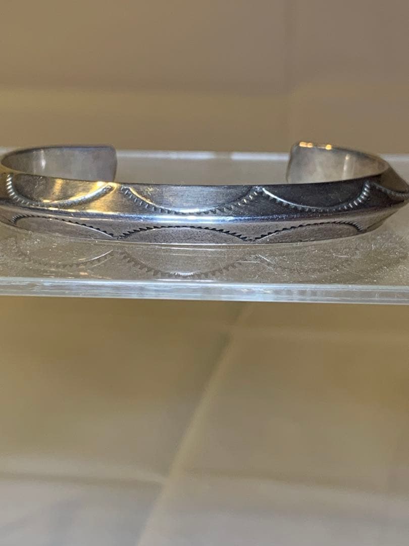 NAVAJO/ナバホ族ビンテージバングル