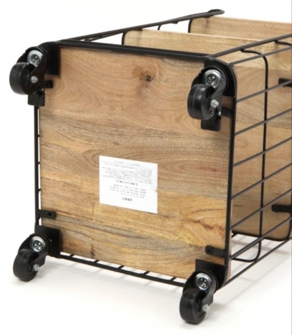 ✨新品【niko and...キャスターラックスクエア収納.三段ワゴン】大人気！