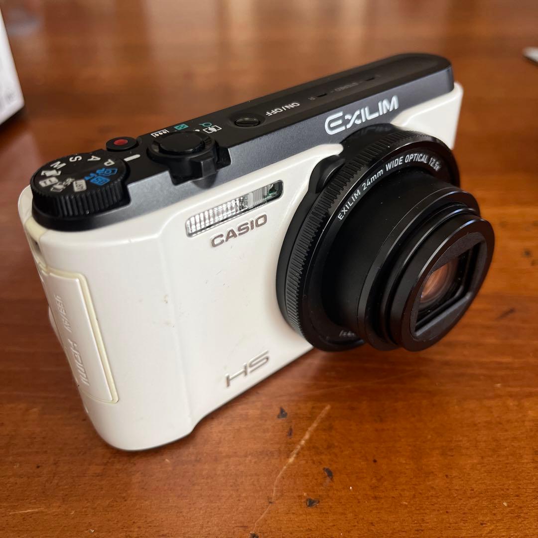 CASIO EX-FC400S ホワイト