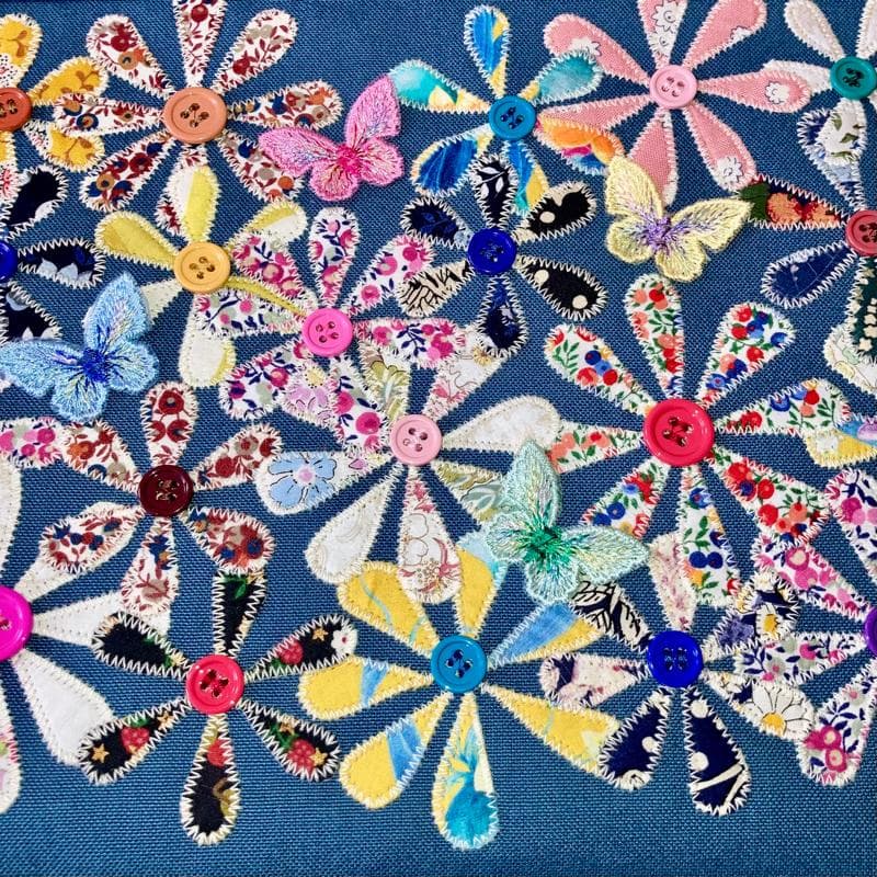 ☆新作！お出掛けトート☆3WAY☆リバティパッチワーク☆蝶々モチーフ☆帆布