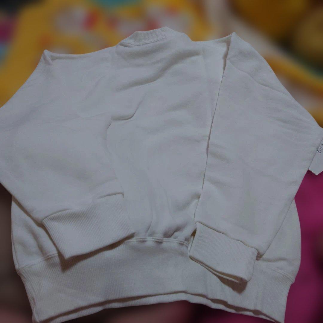 １日まで値下げHELLOKITTYANGELトレーナー