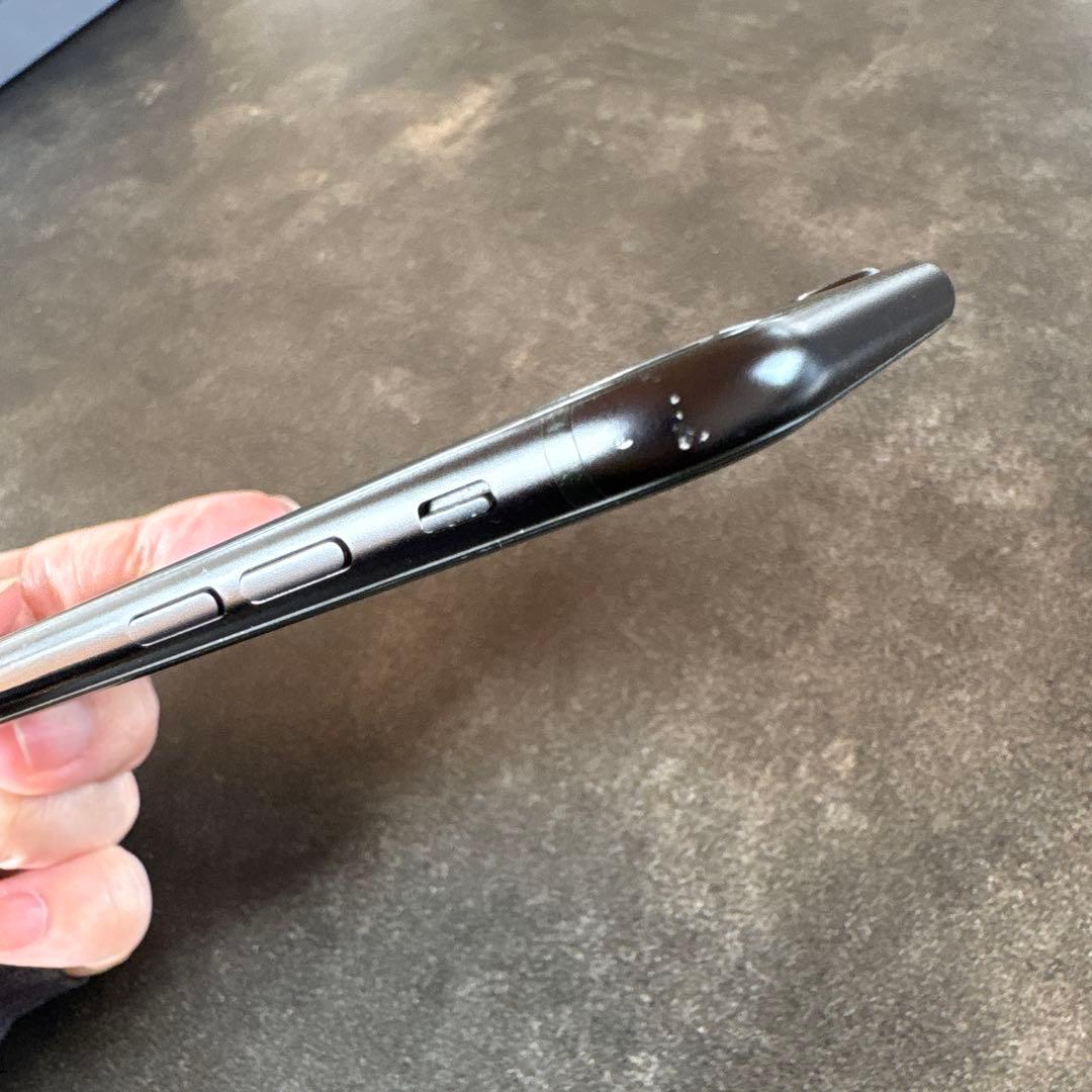 iPhone8 64GB スペースグレー