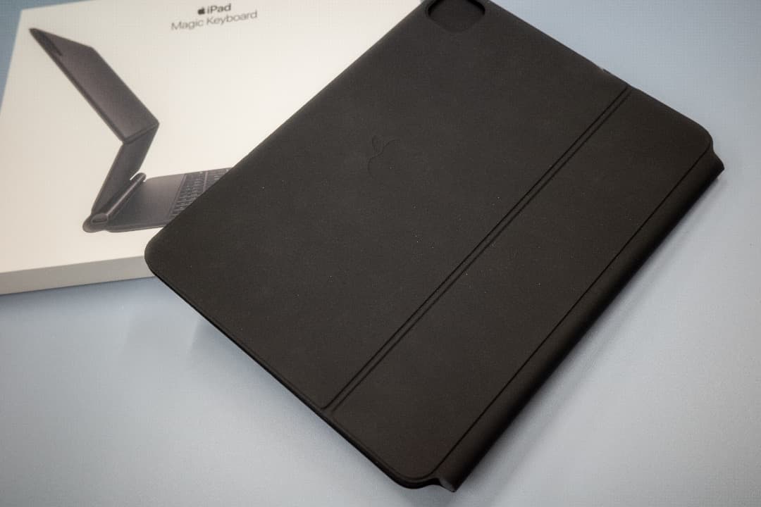 Apple iPad Magic Keyboard 11インチ