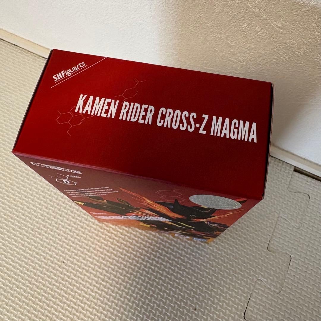 【未開封】S.H.Figuarts仮面ライダークローズマグマ