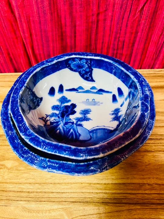 古伊万里　山水染付　メダカ鉢　骨董　ベロ藍　組鉢　2点
