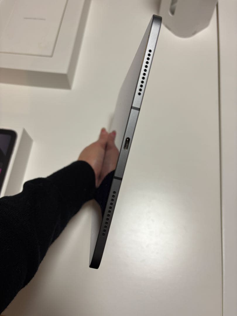 iPad Air (第4世代) 256GB スペースグレーバッテリー100%