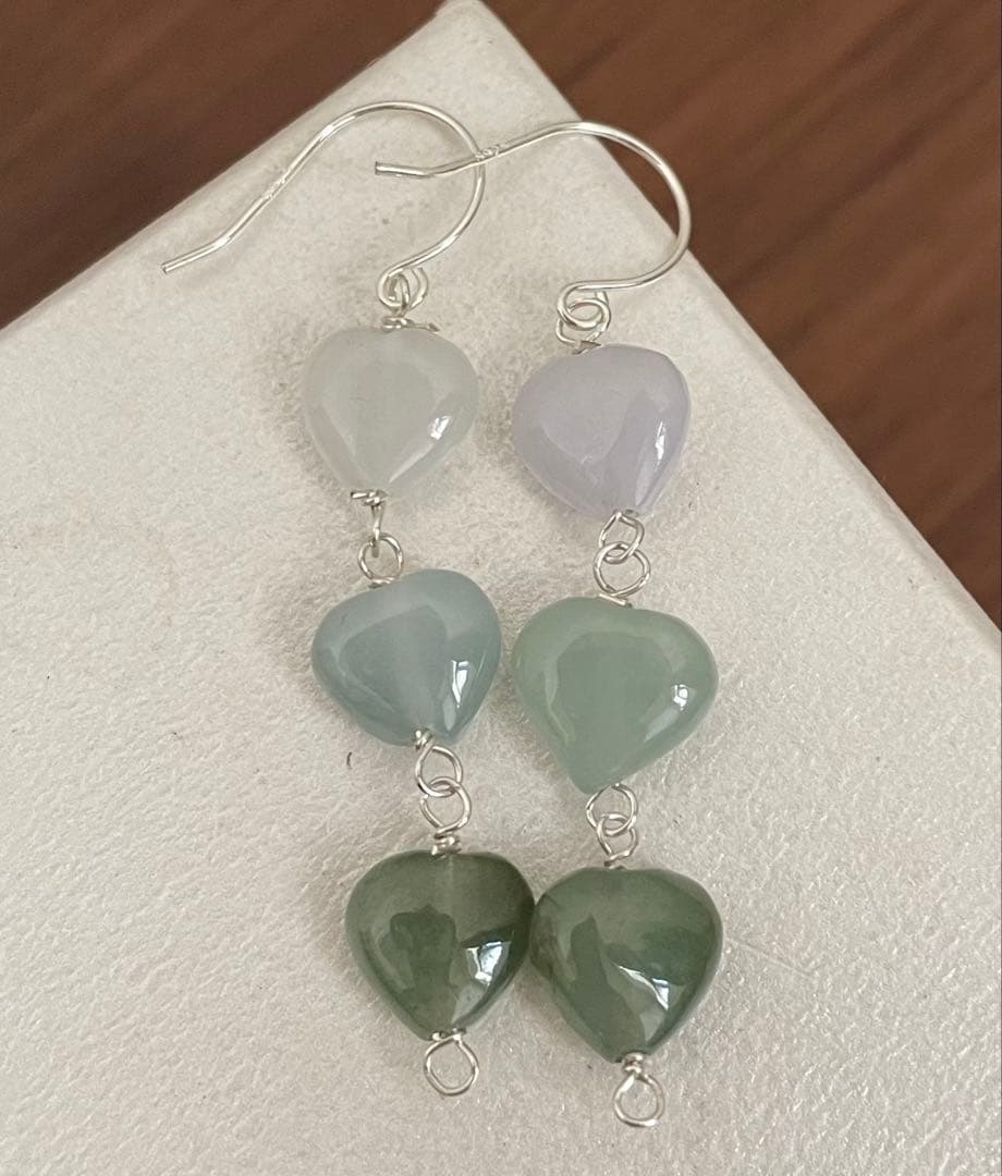 天然石ピアス　翡翠グリーン　シルバー925 130-3 樹脂ピアスも可能