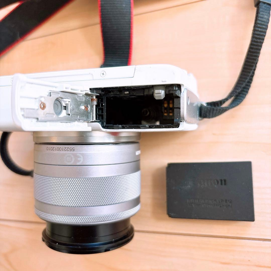 ミラーレス一眼 一眼レフカメラ Canon EOSM 100