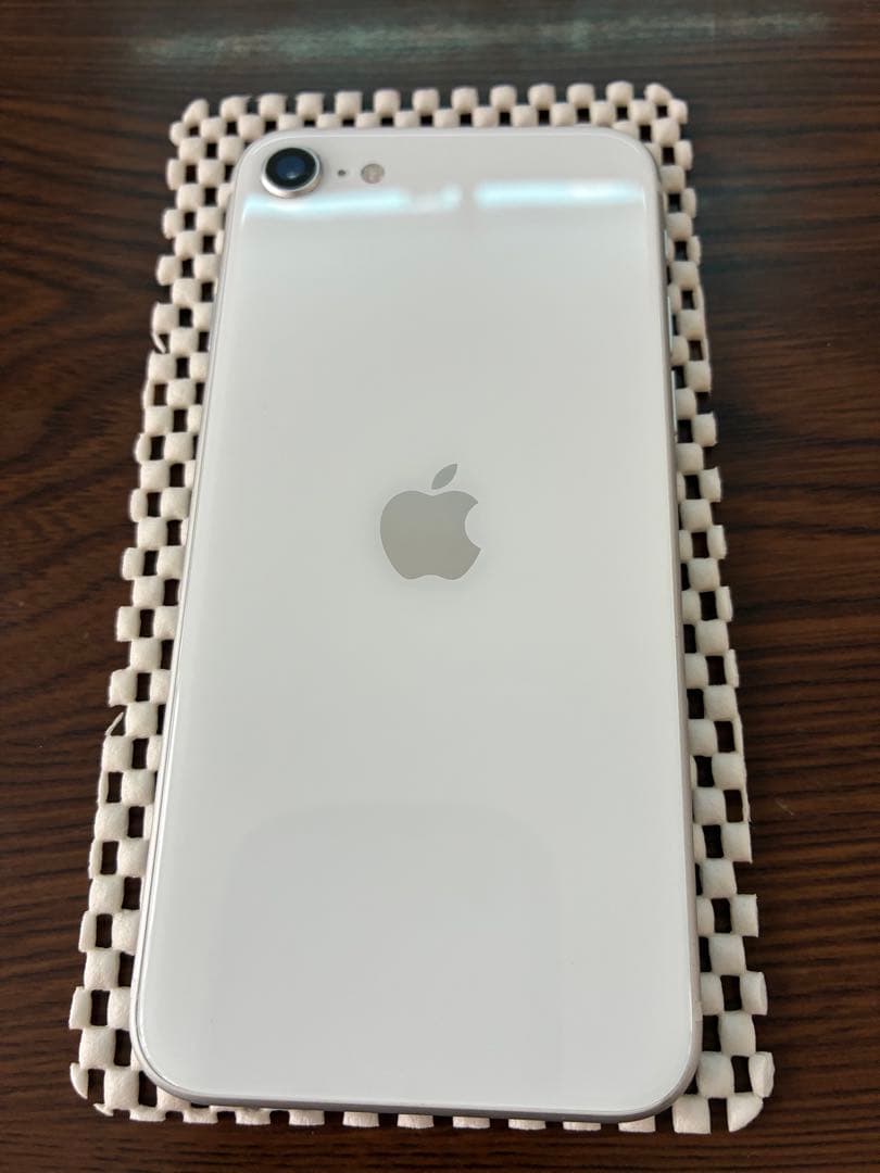 Apple iPhone SE 2(第2世代) ホワイト　128GB オマケ付き