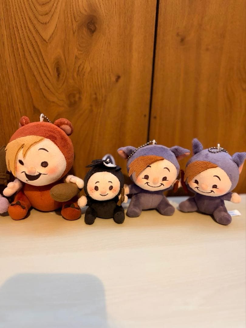 ディズニー　ロストキッズ　ぬいぐるみチャームセット