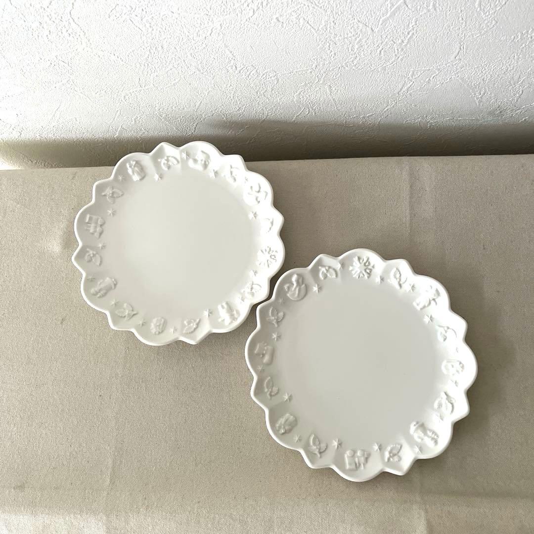 M439 ○ビレロイ＆ボッホ　クリスマス輪花プレート【2枚】未使用　かわいい