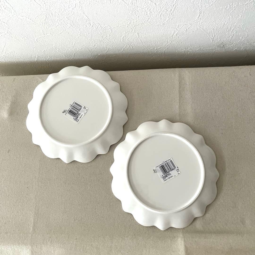 M439 ○ビレロイ＆ボッホ　クリスマス輪花プレート【2枚】未使用　かわいい