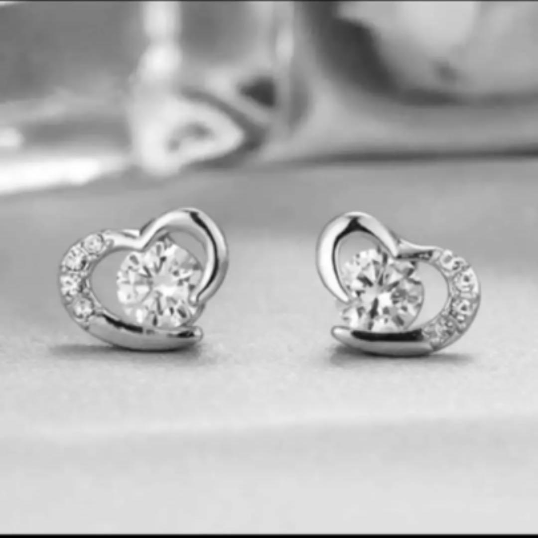 スワロフスキー【ギフト推奨】ハート❤️18Kgf 精巧　上質上品❤️入手困難