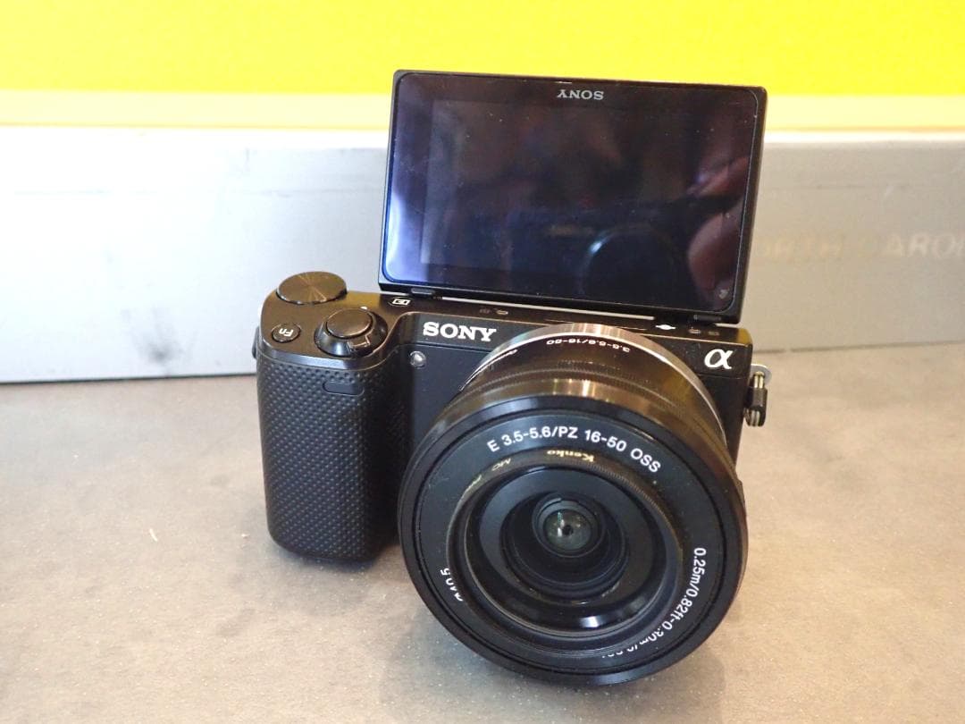 SONY α ミラーレス一眼カメラ NEXー5R 中古品