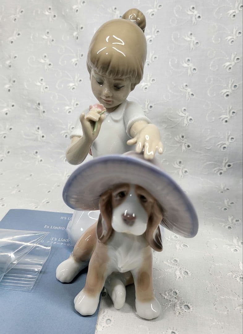 未使用近✨リヤドロ「おめかししようね」 6862 置物 オブジェ 箱 少女 犬