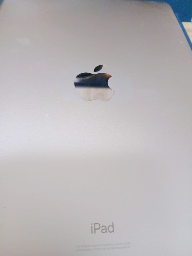 Apple iPad (第7世代) 128GB ＆ケース