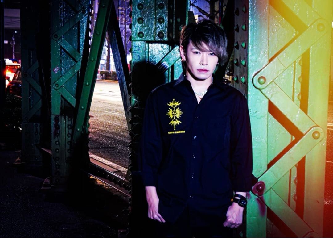 田口達也　TT TOXIC TURKEY / Black Yシャツ