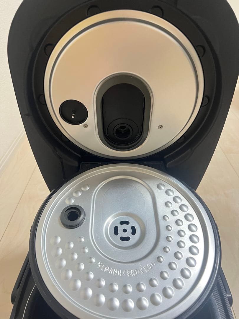 【2022年製・美品】アイリスオーヤマIH炊飯器5.5合炊き極厚火釜 ブラック