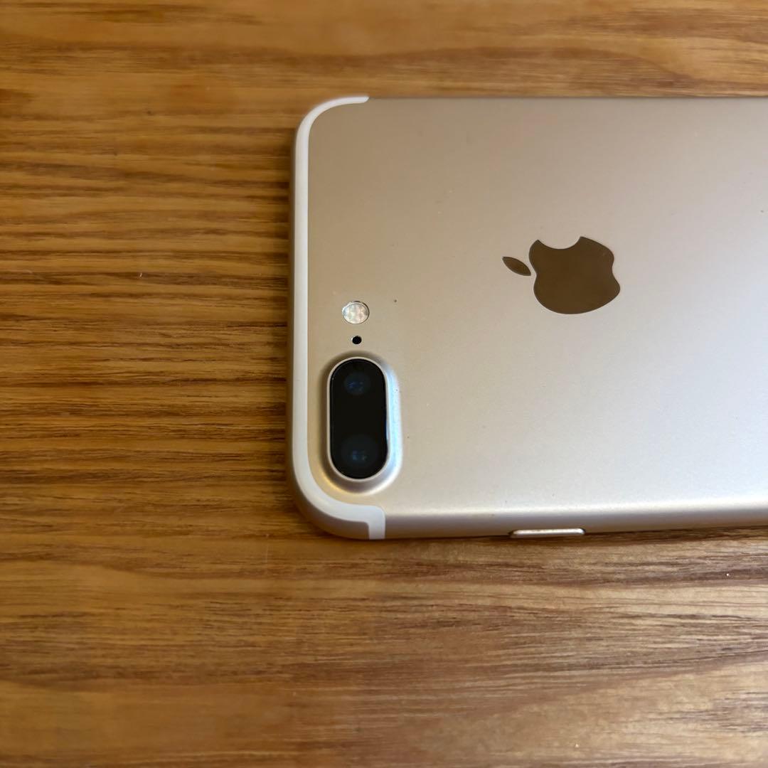 【葉っぱ(〜1/19迄)】iPhone7 Plus 32GB ゴールド