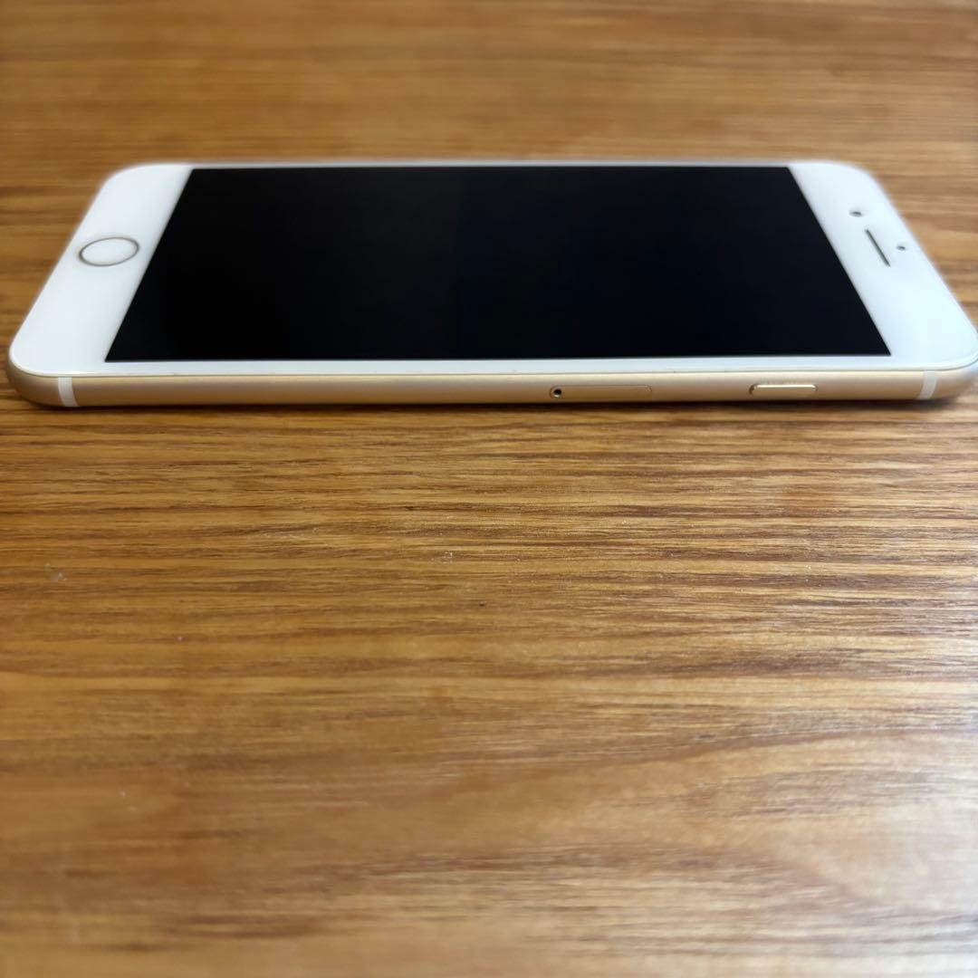 【葉っぱ(〜1/19迄)】iPhone7 Plus 32GB ゴールド